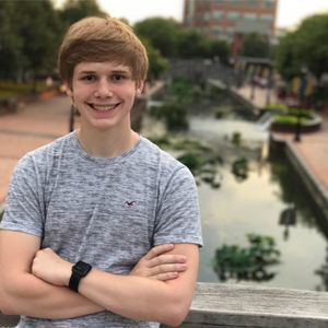 Meet your Posher, Ethan